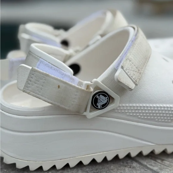 CROCS | White Platforms | 7 - Picture 6 of 6